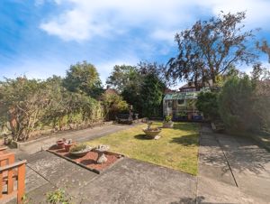 Photo 10- click for photo gallery